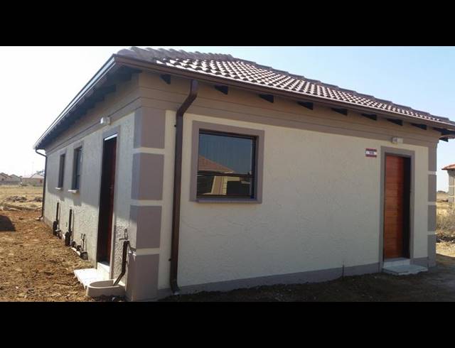 2 BEDROOM HOUSE FOR SALE IN WINDMILL PARK